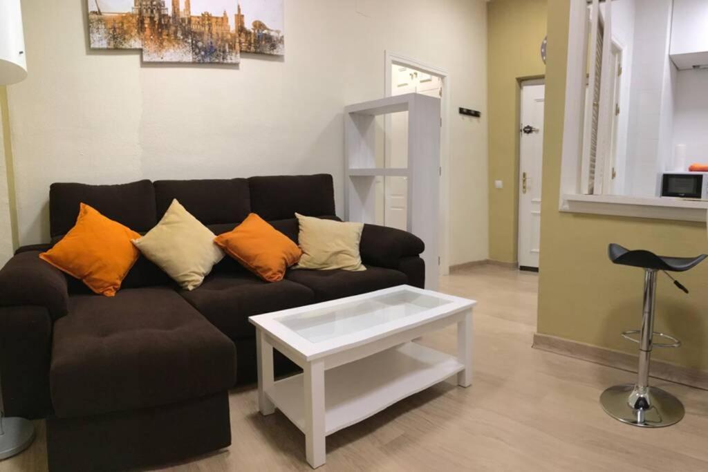 Cozy And Well Located Apartment In The Center Of Séville Extérieur photo